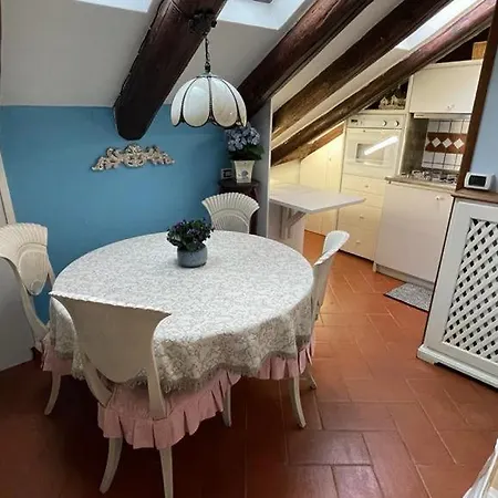 Royal Penthouse Apartman *